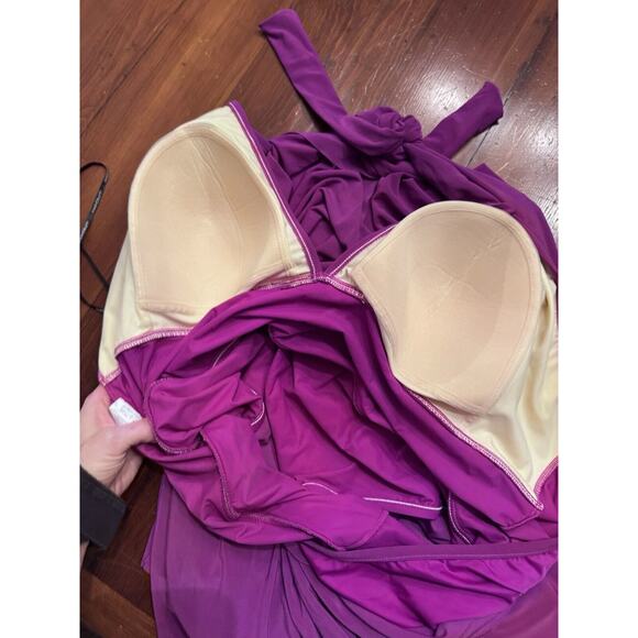 Magicsuit Womens Swimwear Plus Solid Bianca V-Neck Soft Cup Halter One Piece 24W - Picture 7 of 15